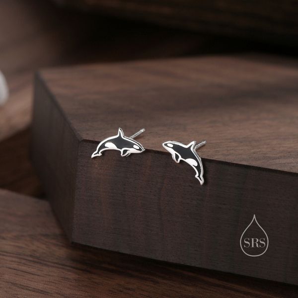 Killer Whale Stud Earrings in Sterling Silver, Fish Earrings, Ocean Theme Stud, Cute Dainty Minimal Jewellery