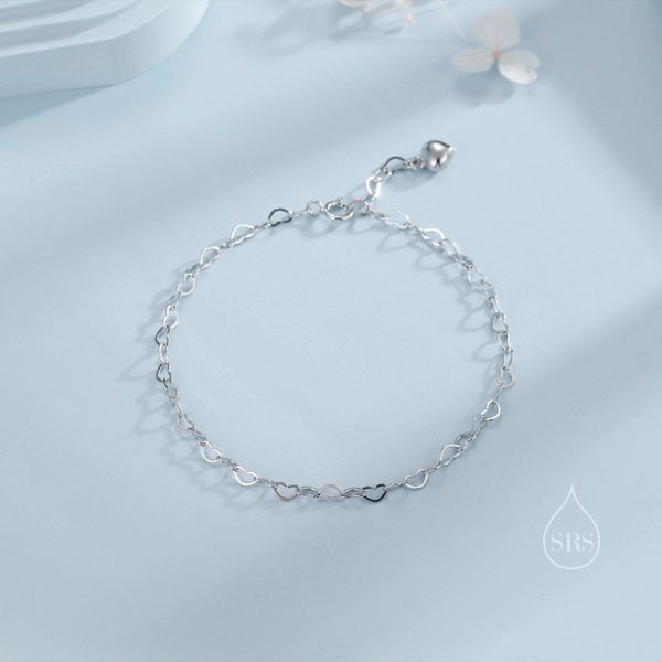 Heart Link Bracelet in Sterling Silver, Delicate Heart Infinity Bracelet, Heart Chain, Heart Charm Bracelet